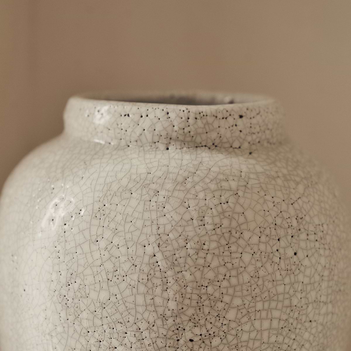 Portera - Ivory Gloss Ceramic Vase