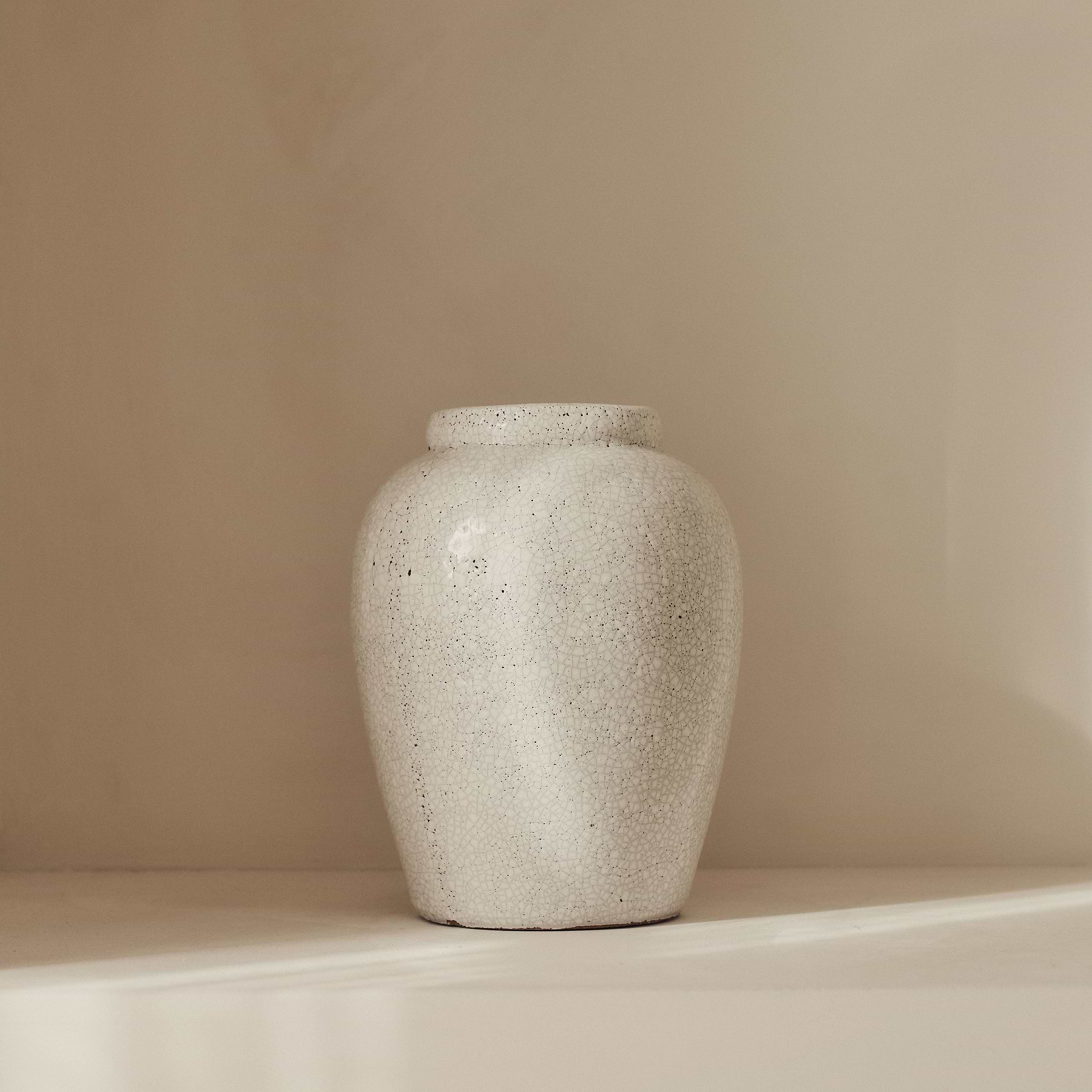 Portera - Ivory Gloss Ceramic Vase