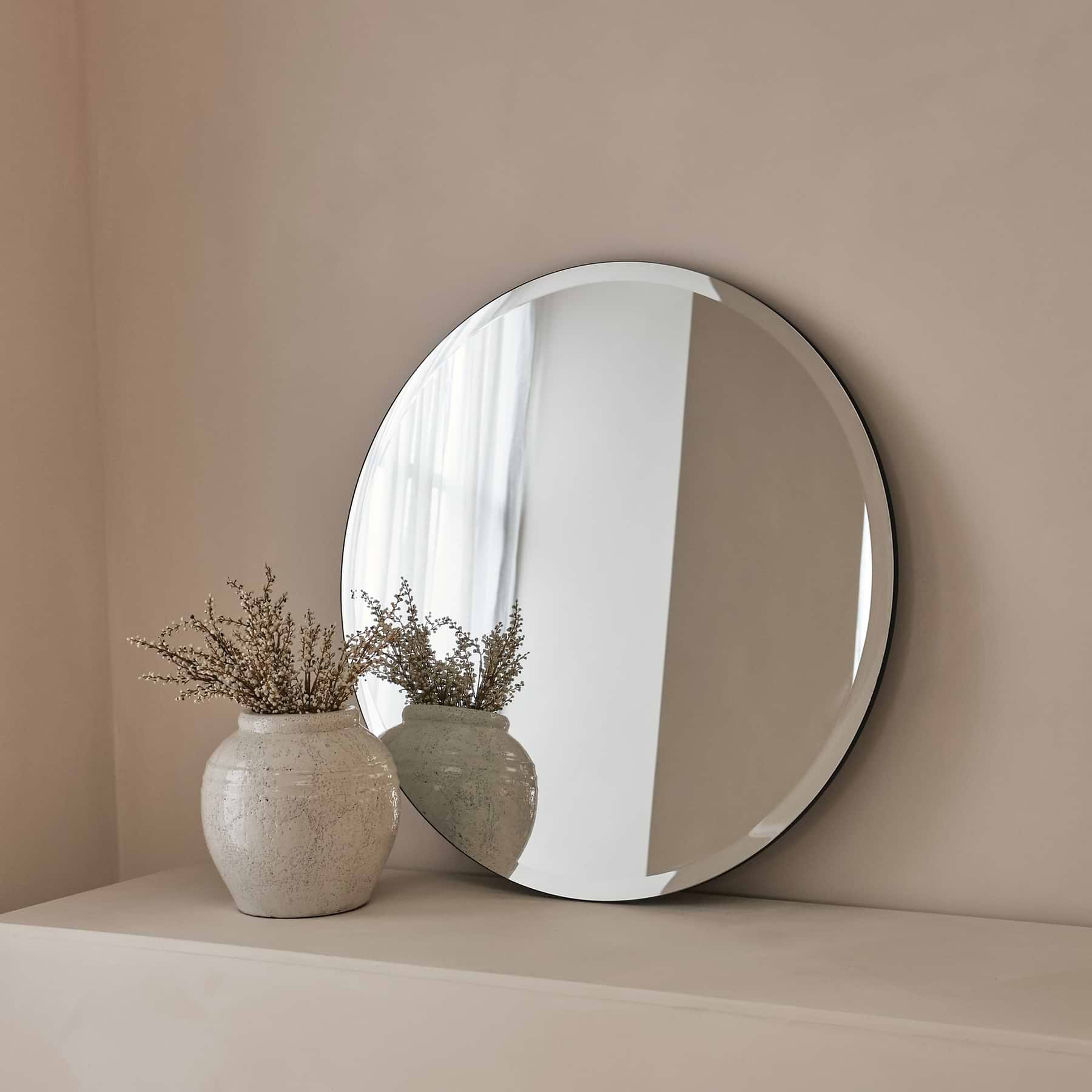 Vienna - Frameless Round Bevelled Mirror 80cm x 80cm