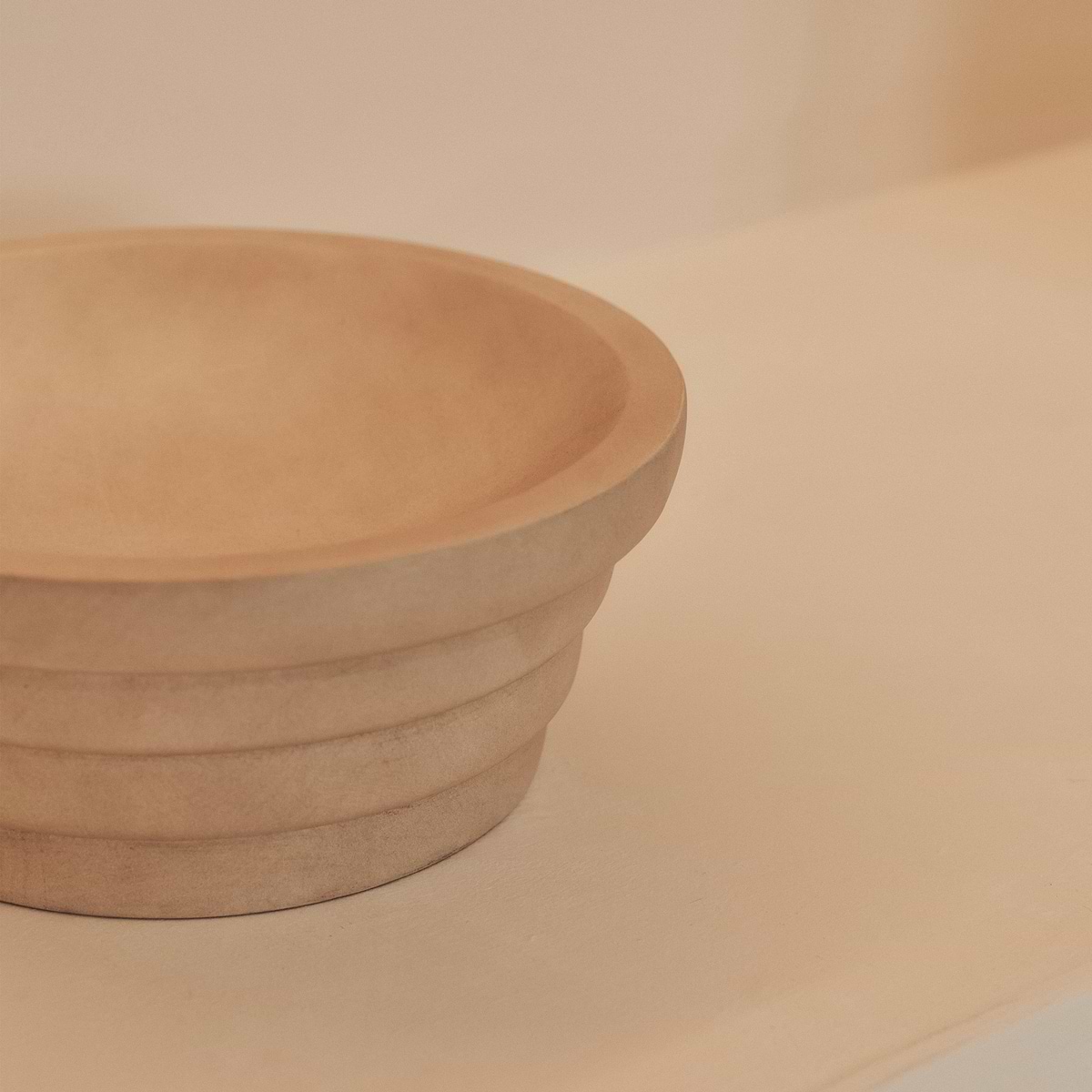 Luciana - Concrete Ribbed Bowl 25cm