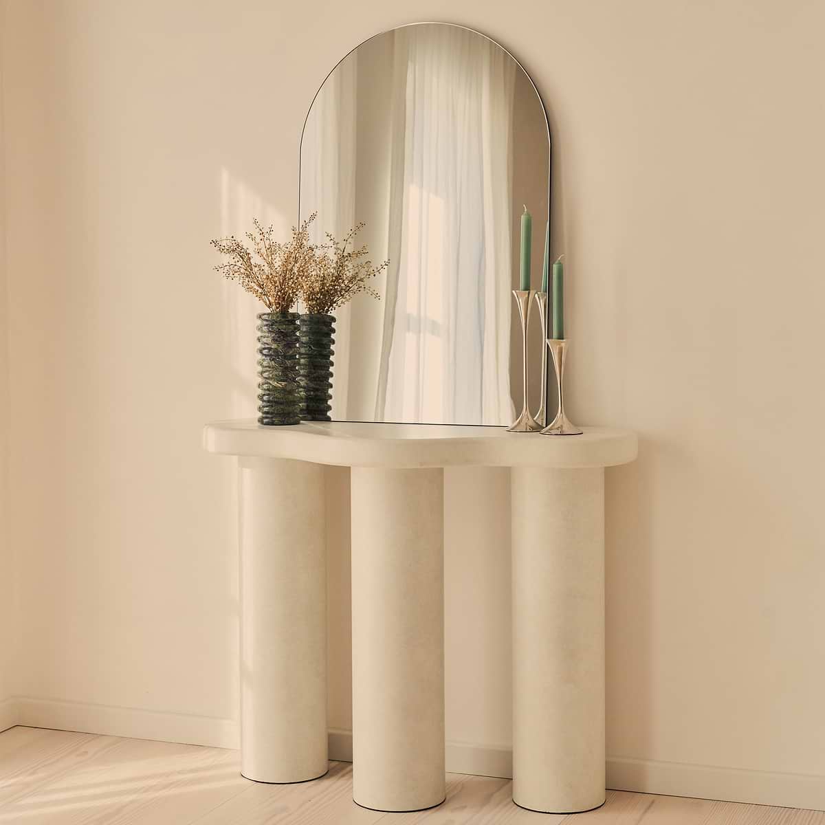 Savanna - Large Concrete Curved Wooden Console Table