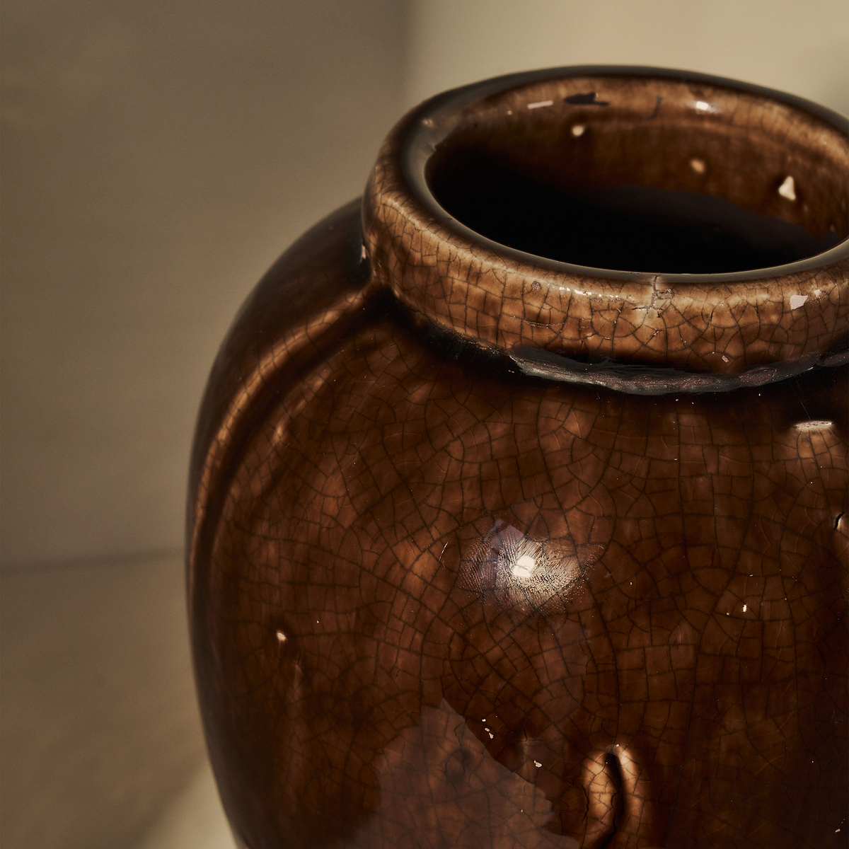 Portera - Chocolate Gloss Ceramic Vase