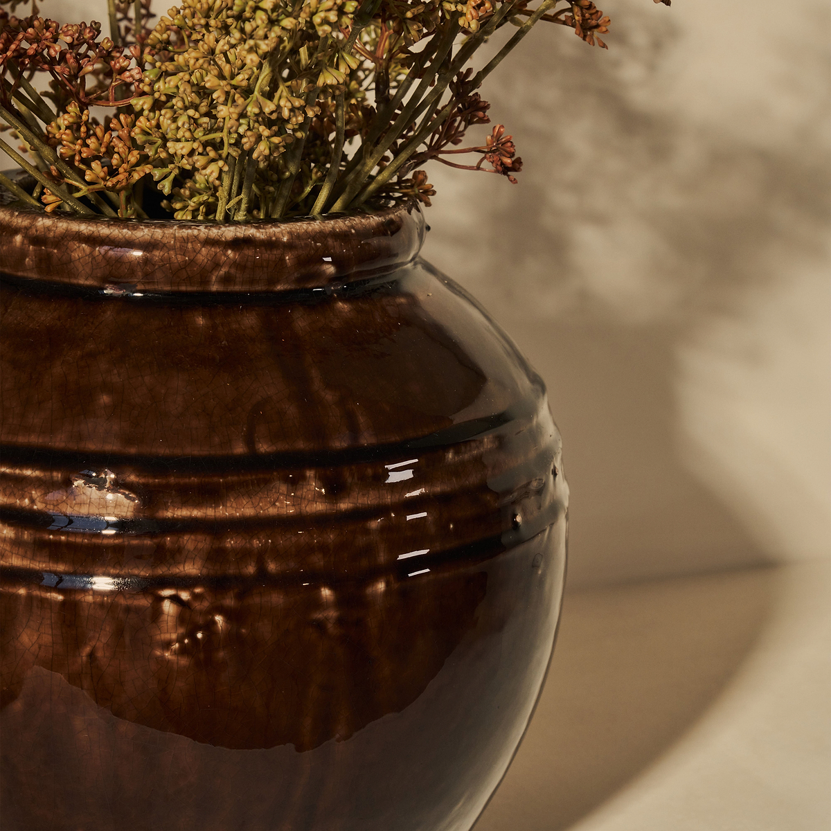 Cyra - Chocolate Gloss Ceramic Vase