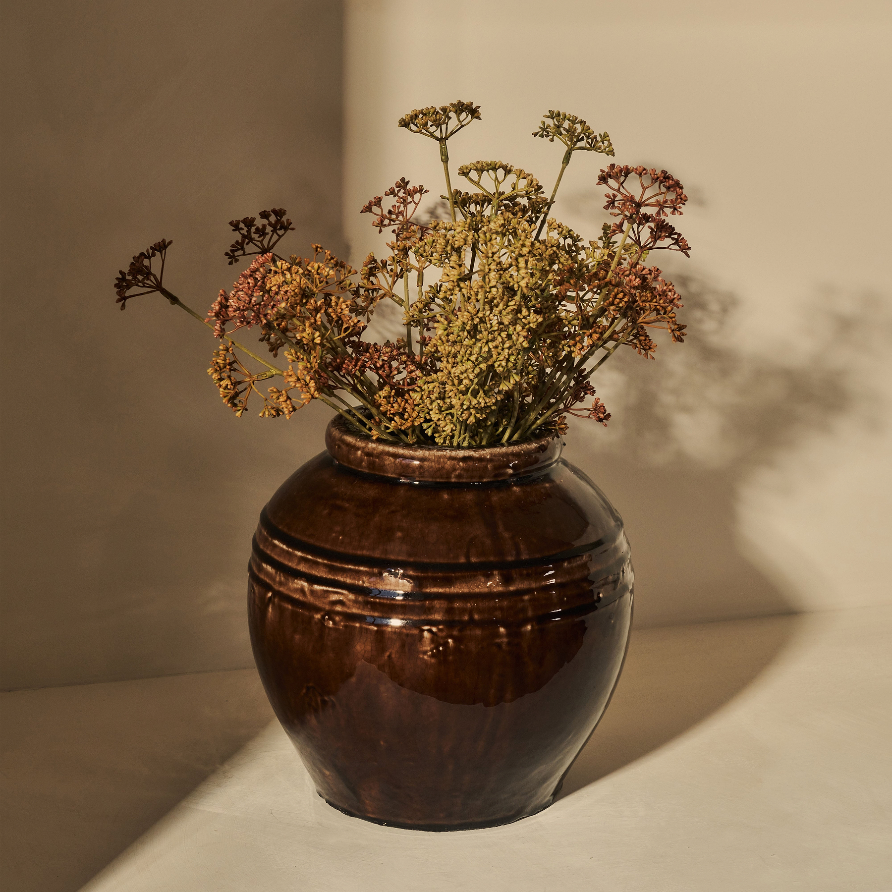 Cyra - Chocolate Gloss Ceramic Vase