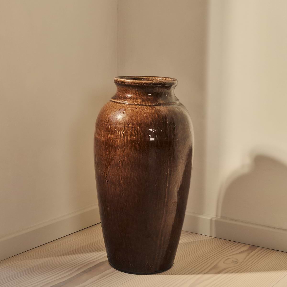 Cadira - Large Chocolate Gloss Ceramic Vase