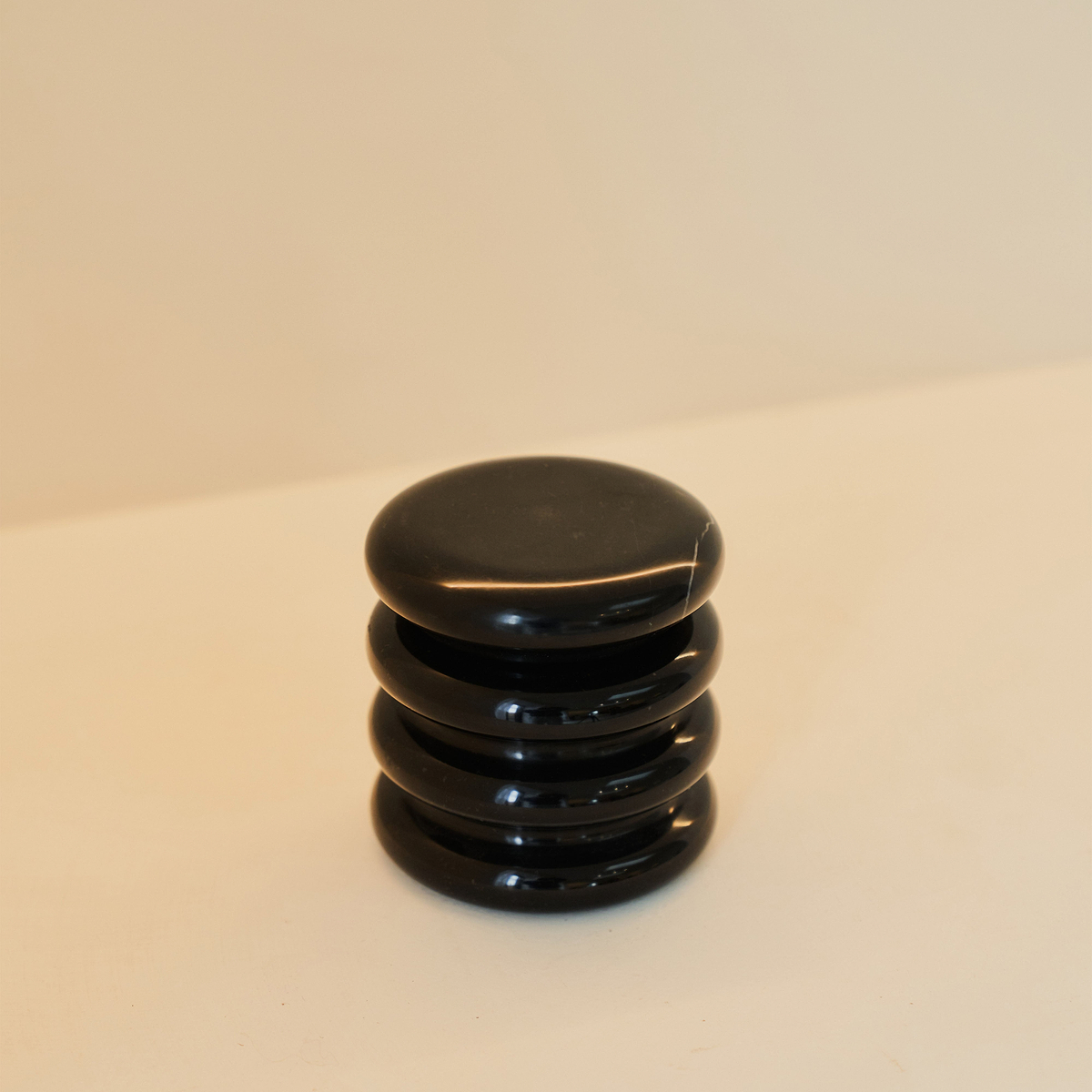 Varella - Black Marble Ribbed Decorative Storage Jar