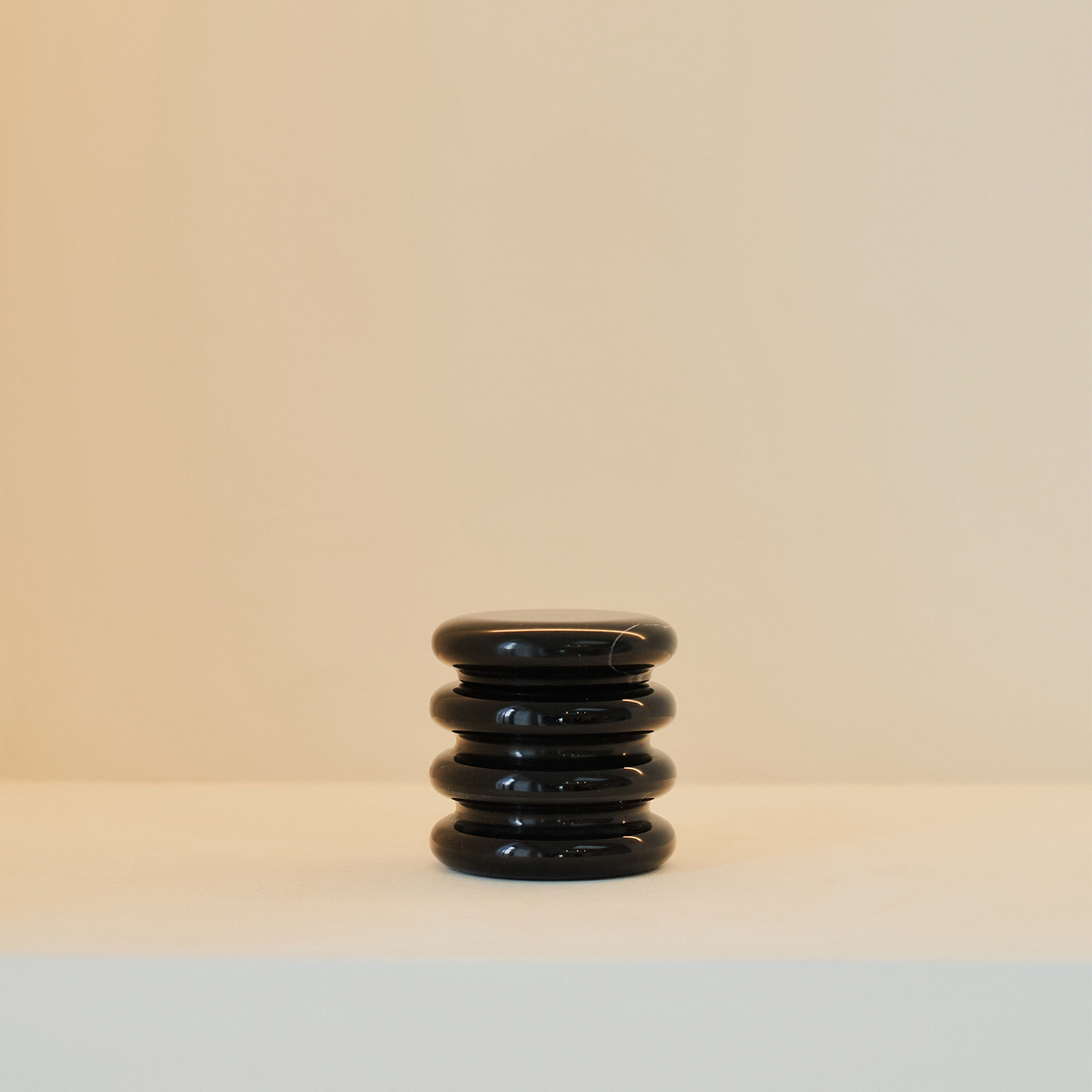 Varella - Black Marble Ribbed Decorative Storage Jar