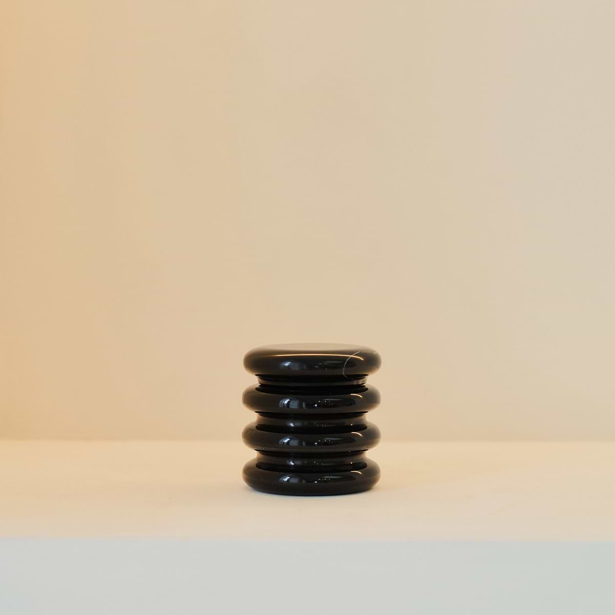Varella - Black Marble Ribbed Decorative Storage Jar