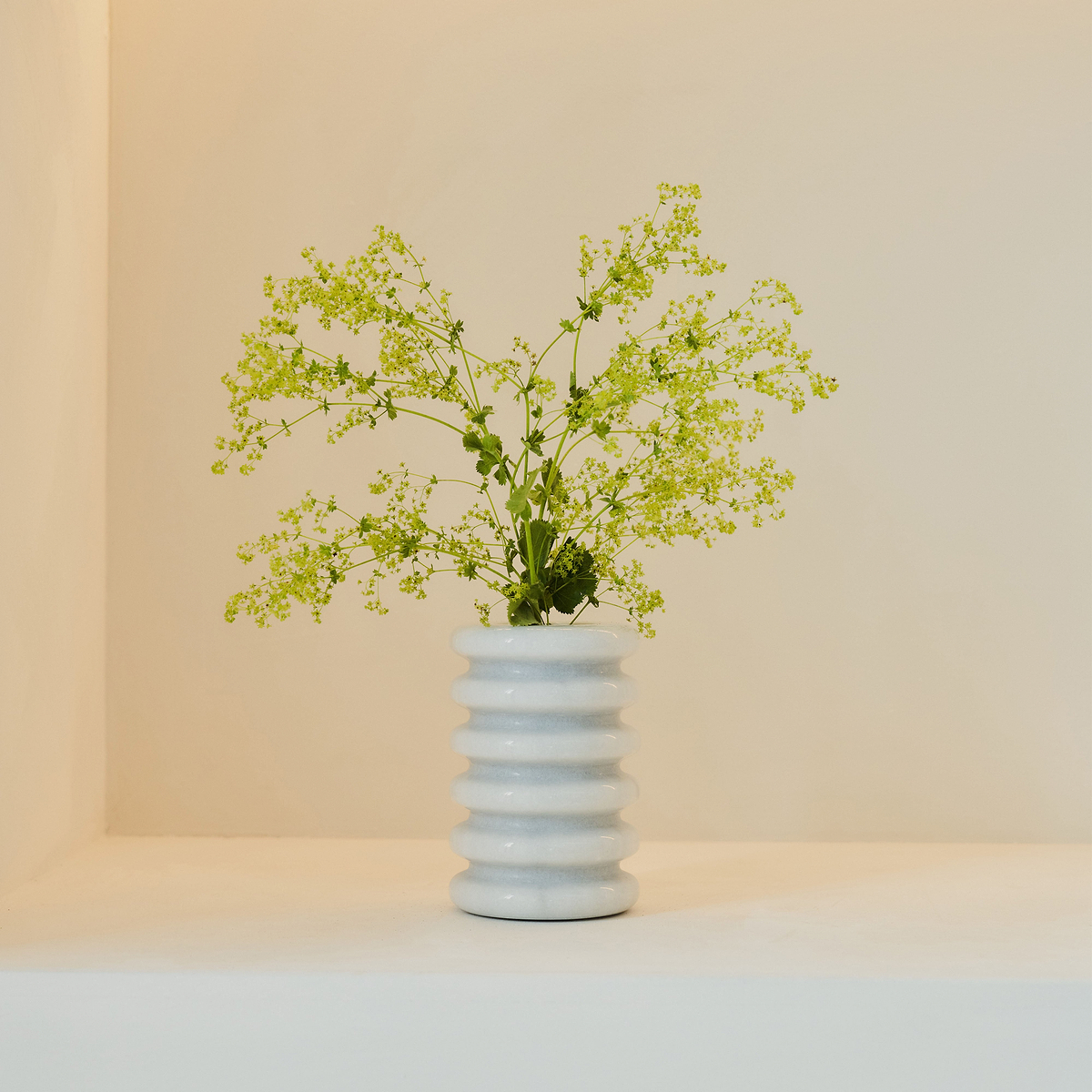 Varella - White Marble Ribbed Decorative Vase 15cm