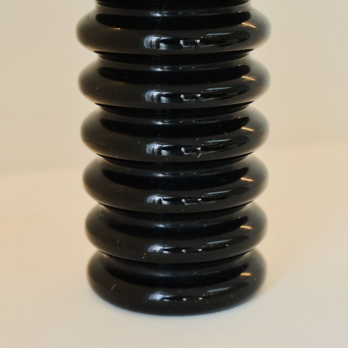 Varella - Large Black Marble Ribbed Decorative Vase 25cm