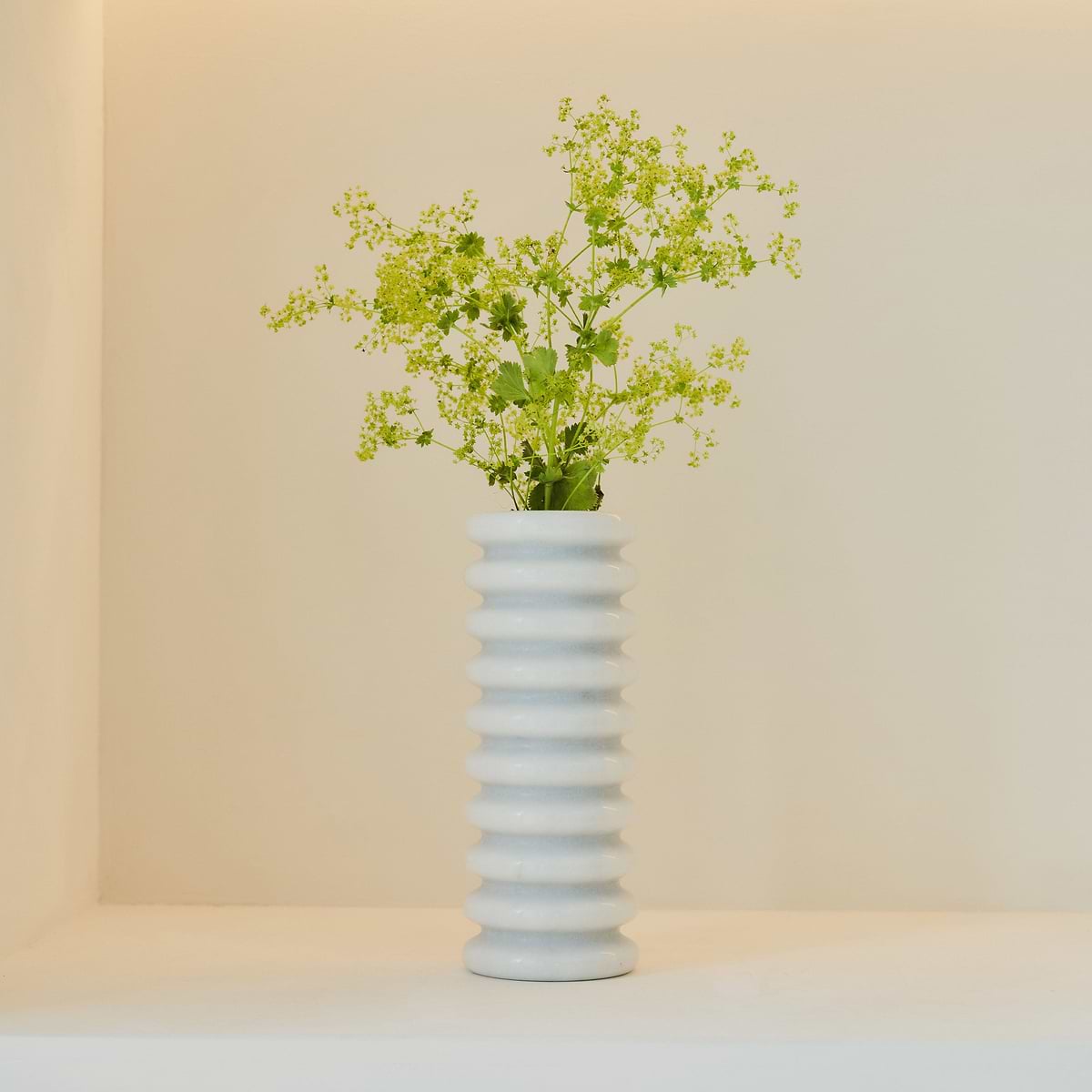 Varella - Large White Marble Ribbed Decorative Vase 25cm