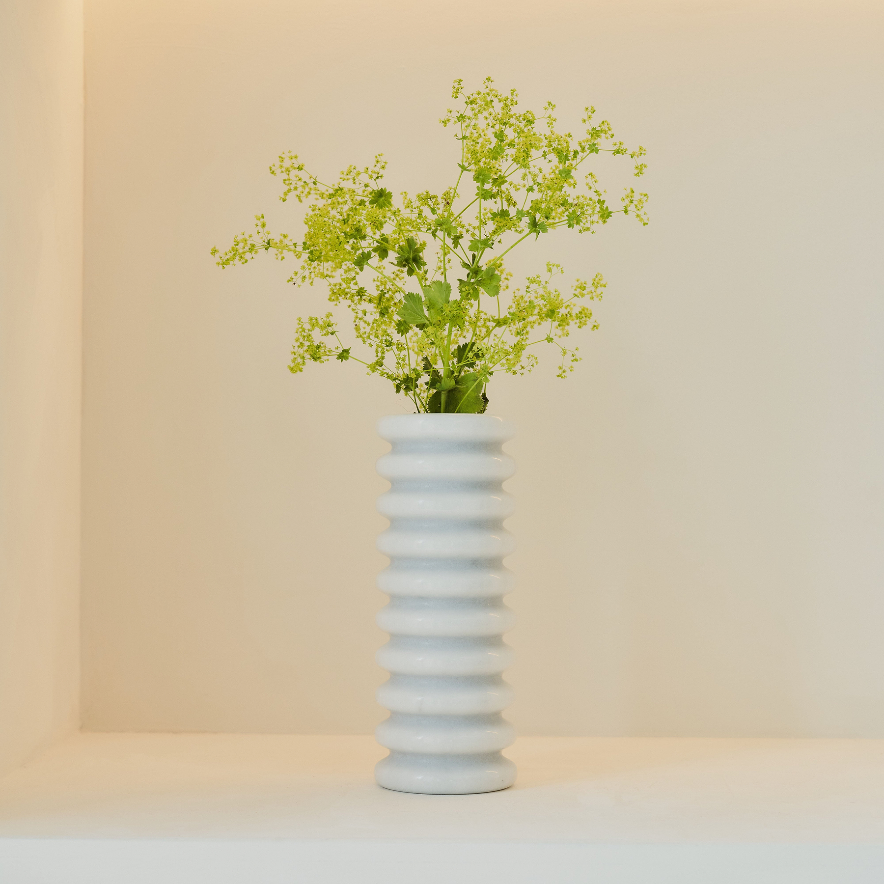 Varella - Large White Marble Ribbed Decorative Vase 25cm