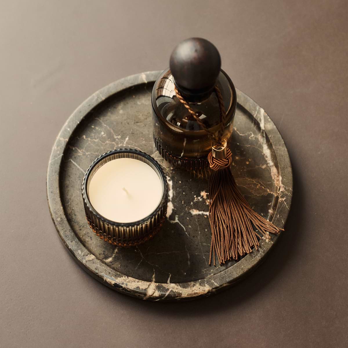 Travara - Dark Emperador Marble Round Decorative Tray