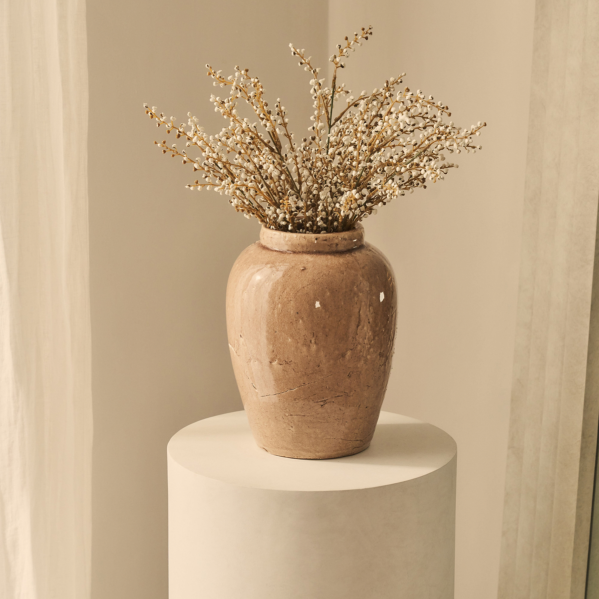 Angelo - Minimal Concrete Round Plinth