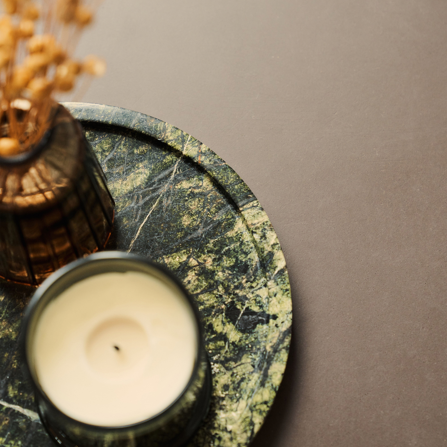 Travara - Green Marble Round Decorative Tray