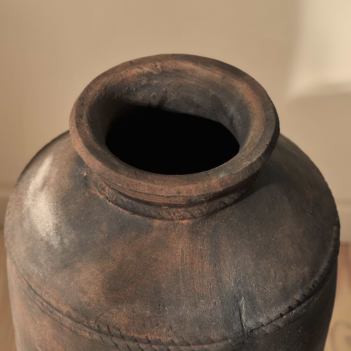 Toledo - Large Antique Brown Textured Terracotta Vase