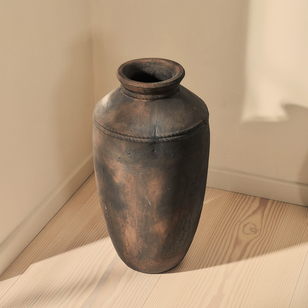 Toledo - Large Antique Brown Textured Terracotta Vase