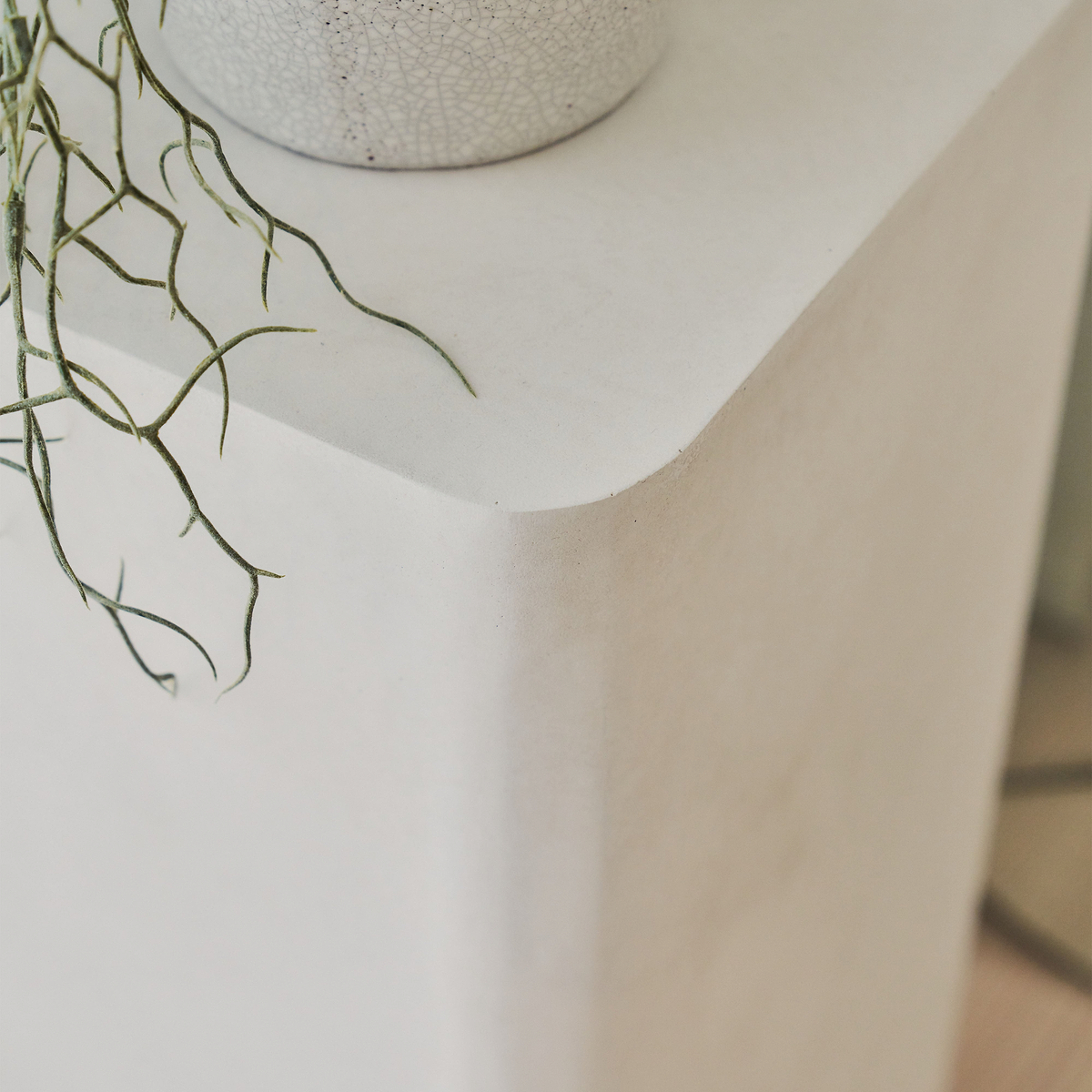 Angelo - Minimal Concrete Rectangular Plinth