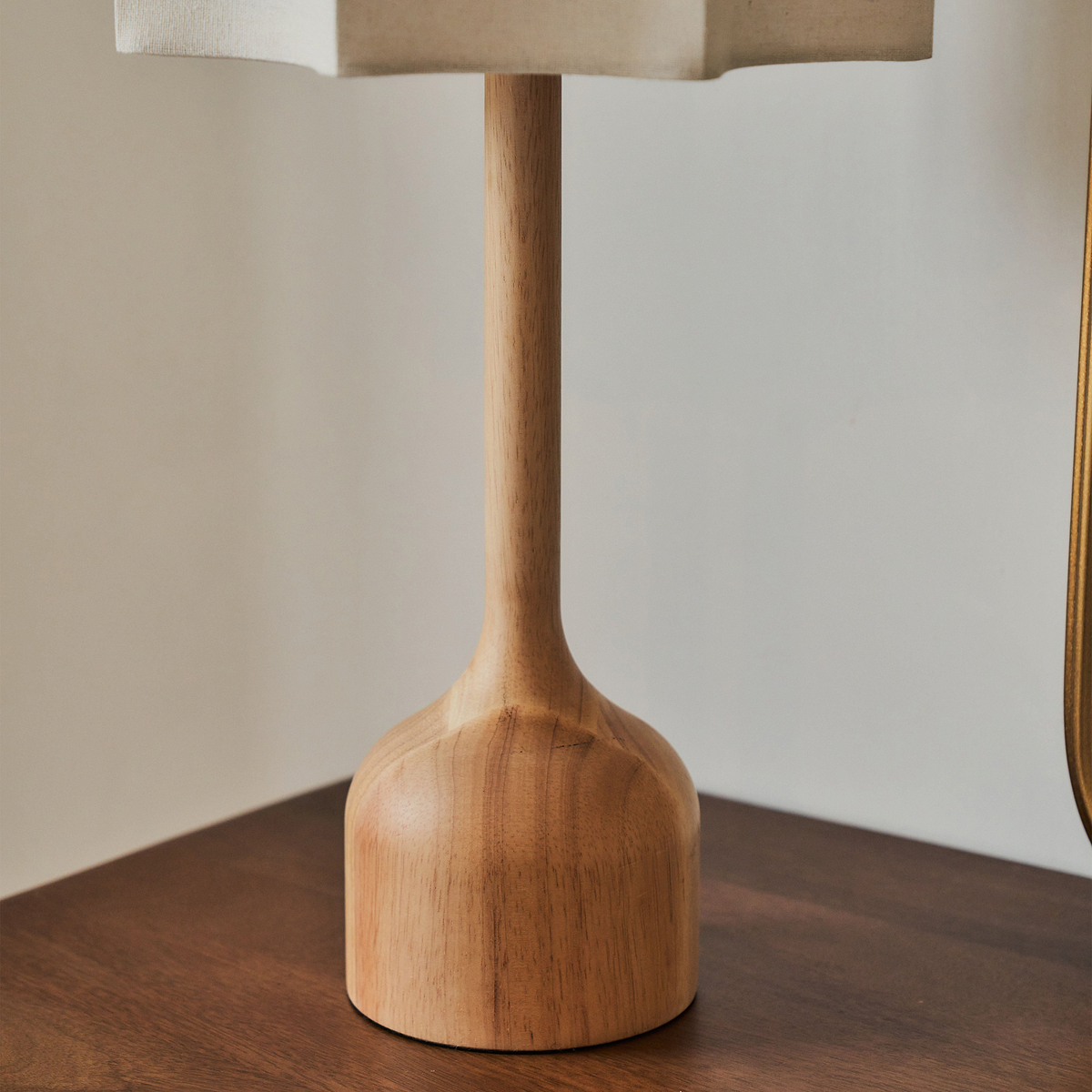Esme - Light Wood Inverted Scallop Shade Table Lamp