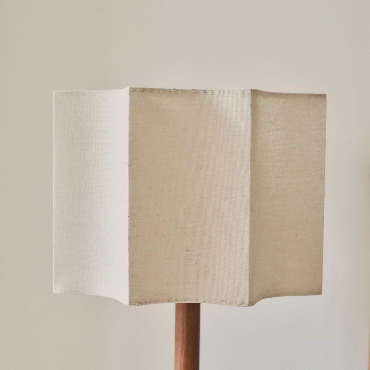 Esme - Dark Wood Inverted Scallop Shade Table Lamp