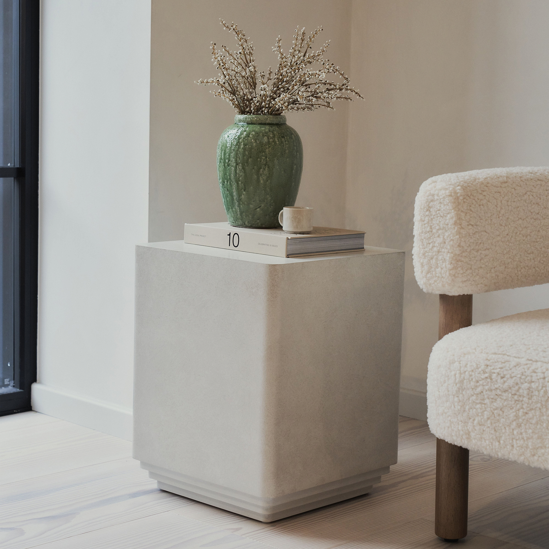 Luciana - Concrete Rectangular Side Table