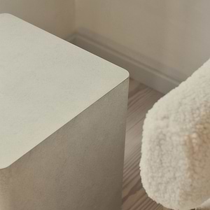 Luciana - Concrete Rectangular Side Table