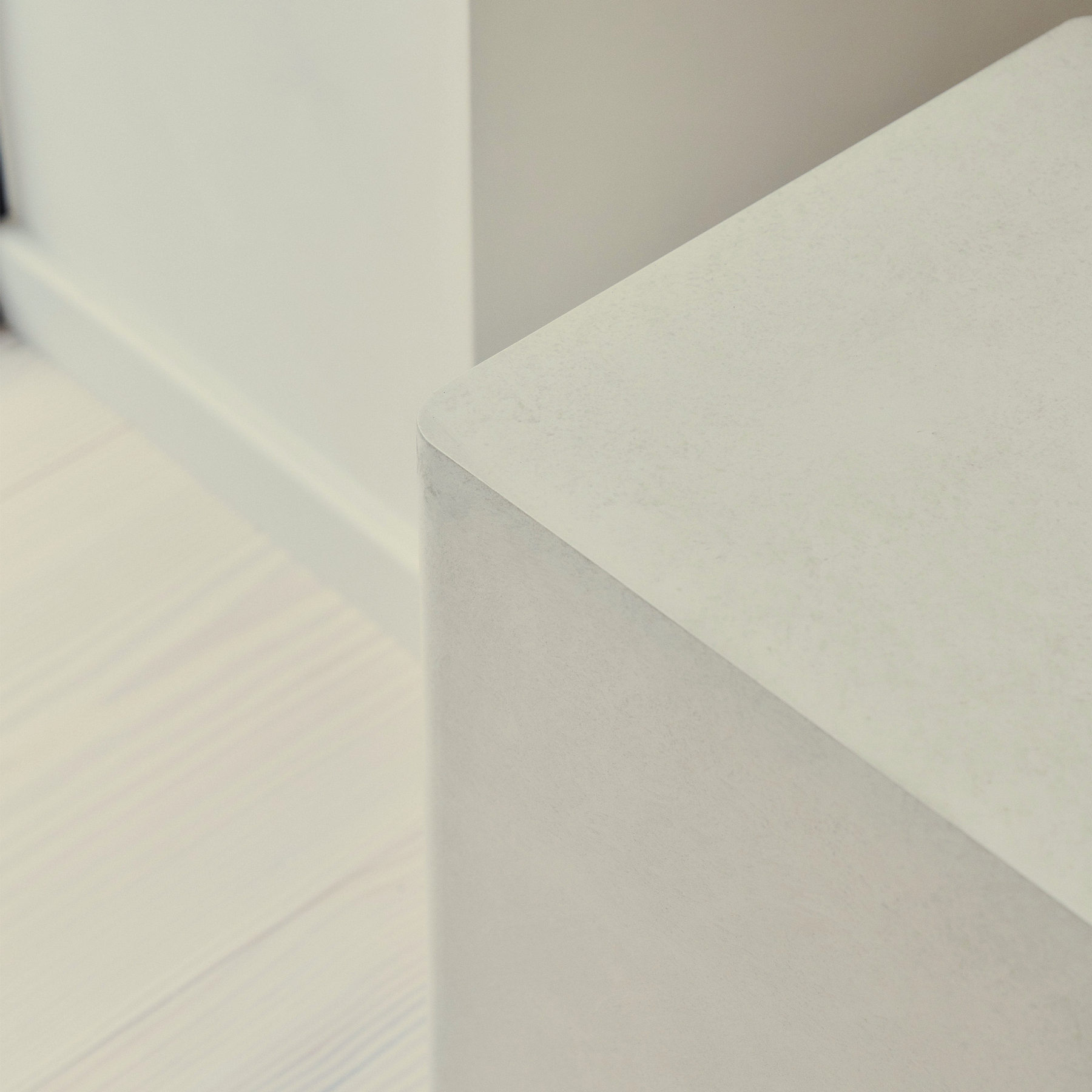 Luciana - Concrete Rectangular Side Table