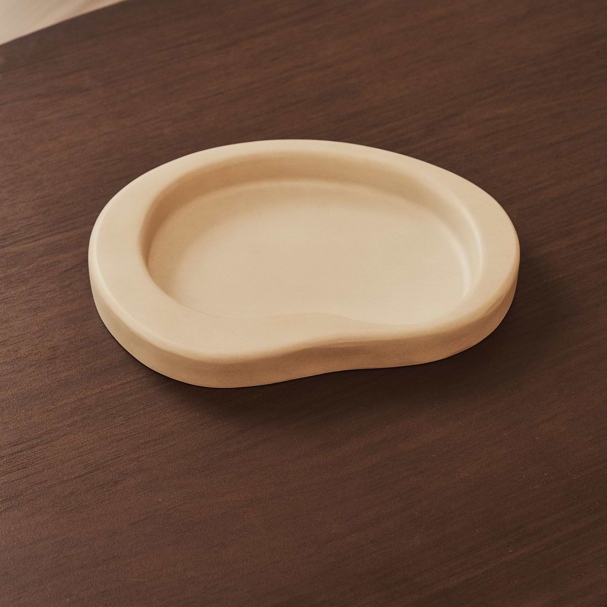 Arcurva - Concrete Irregular Decorative Tray 28cm x 20cm
