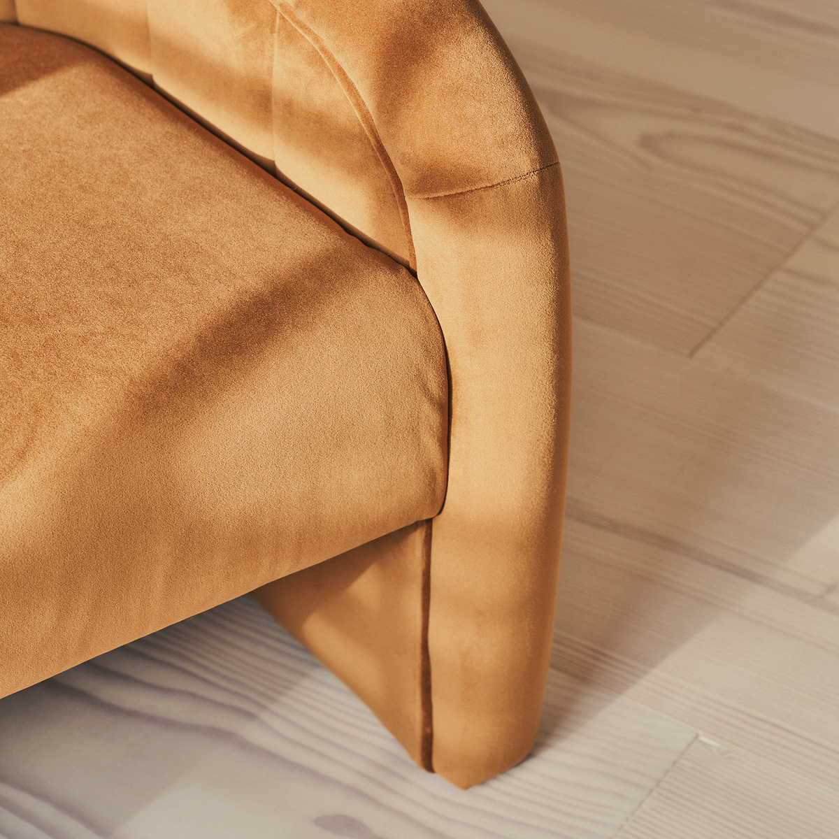 Camille - Curved Velvet Accent Chair Caramel