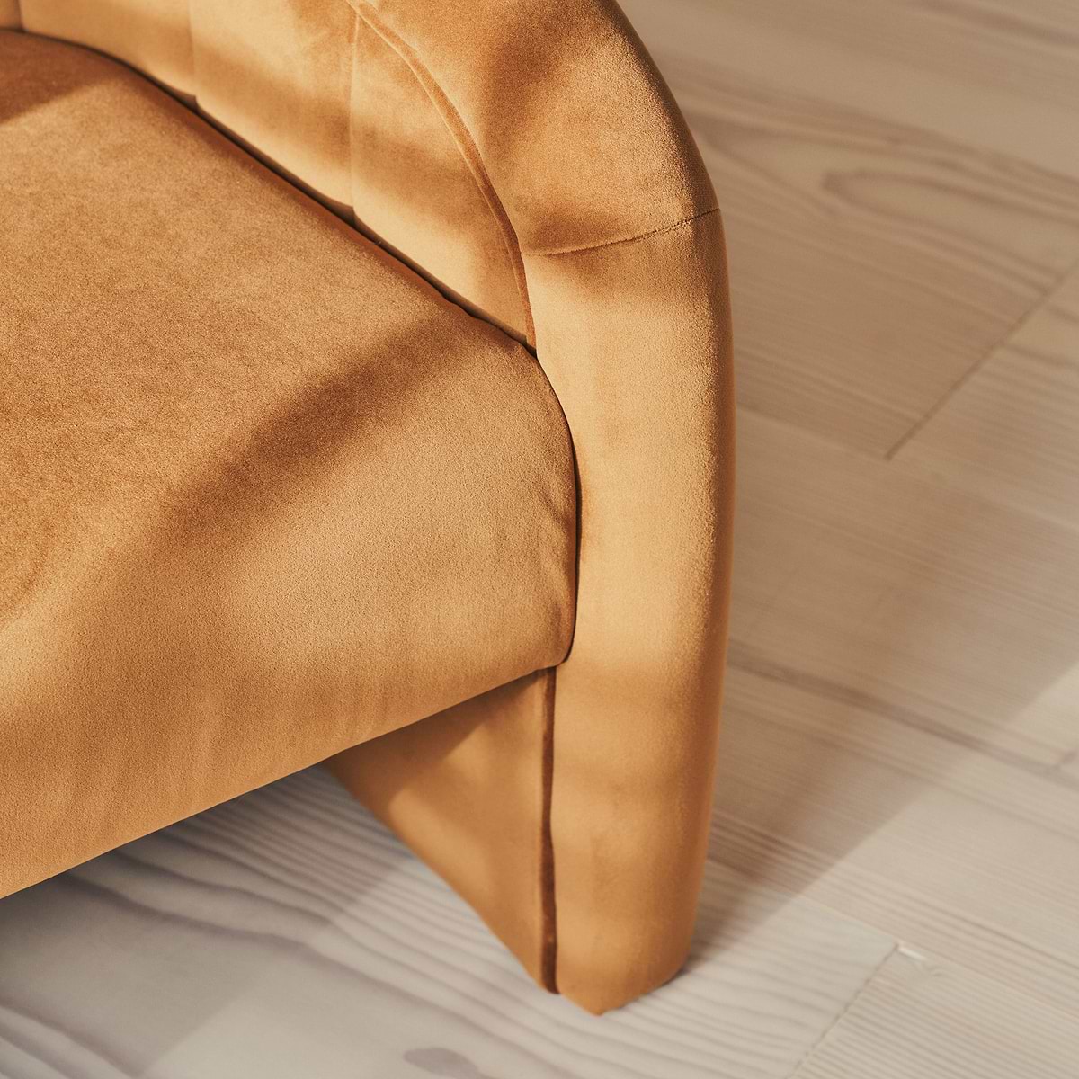 Camille - Curved Velvet Accent Chair Caramel