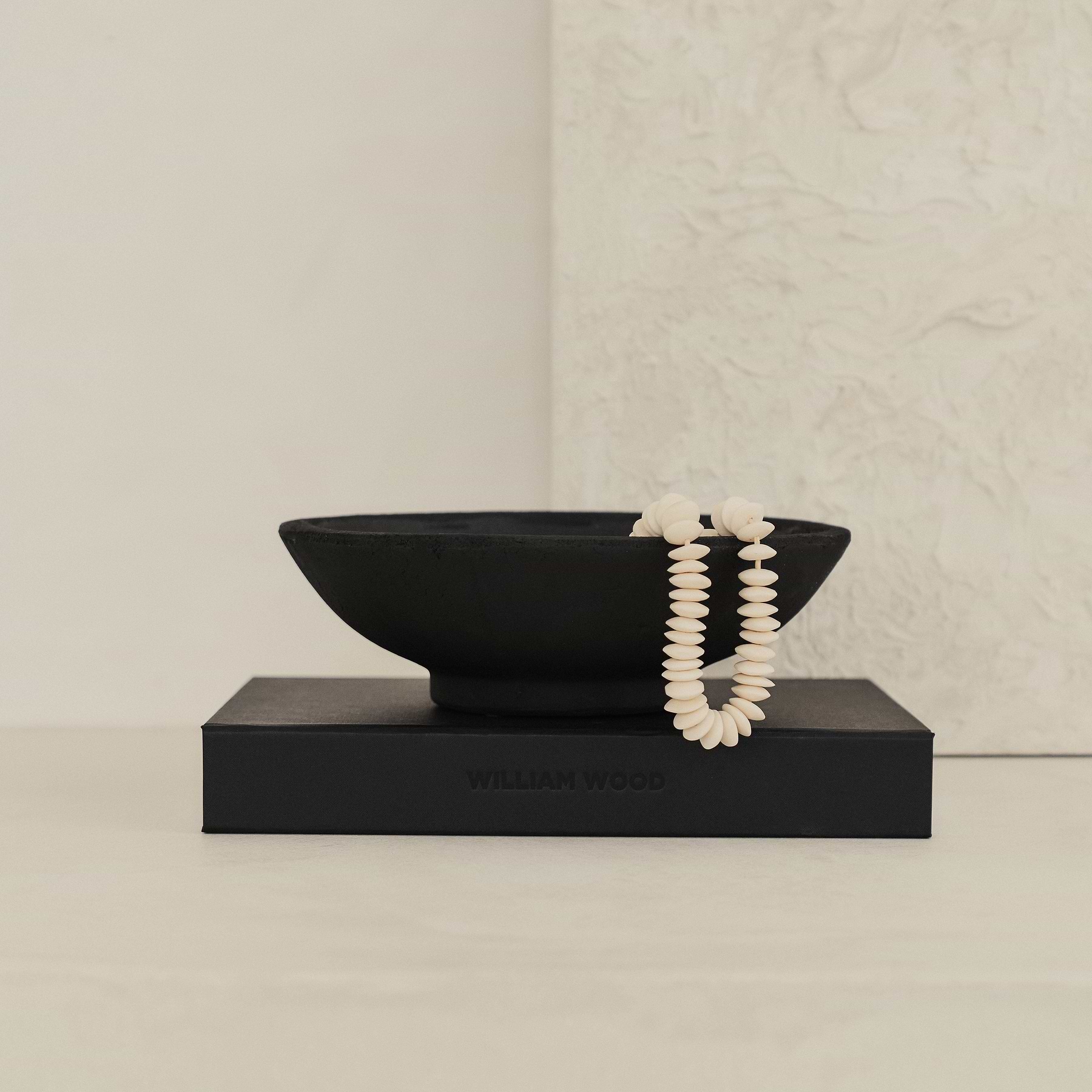 Matera - Large Black Textured Terracotta Bowl