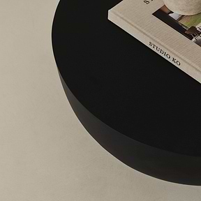 Enzo - Minimal Onyx Round Coffee Table