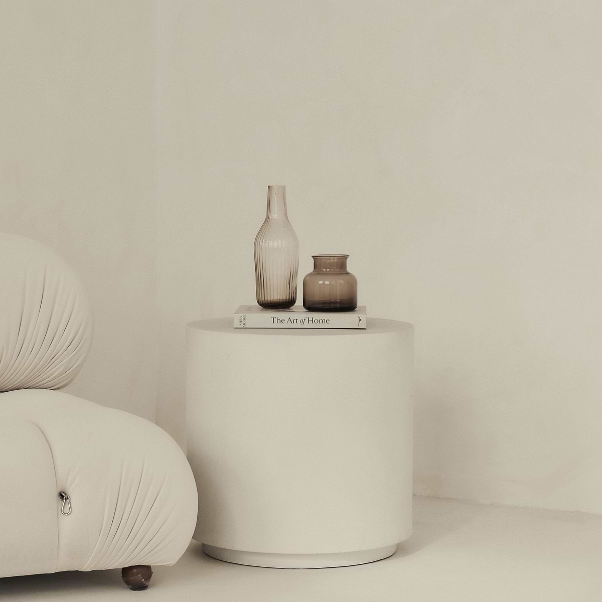 Angelo - Minimal Concrete Round Side Table