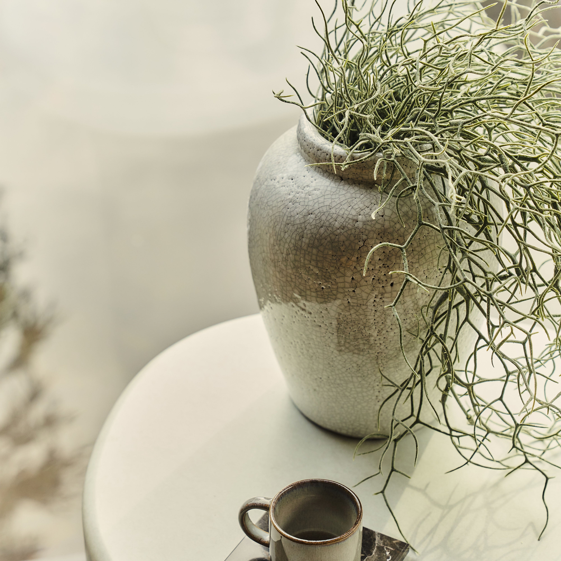 Portera - Ivory Gloss Ceramic Vase