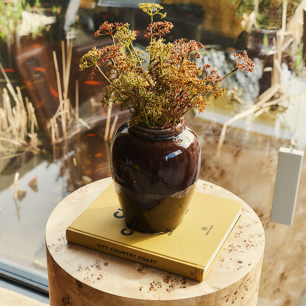 Portera - Chocolate Gloss Ceramic Vase