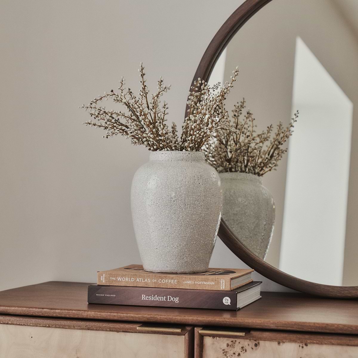 Portera - Ivory Gloss Ceramic Vase