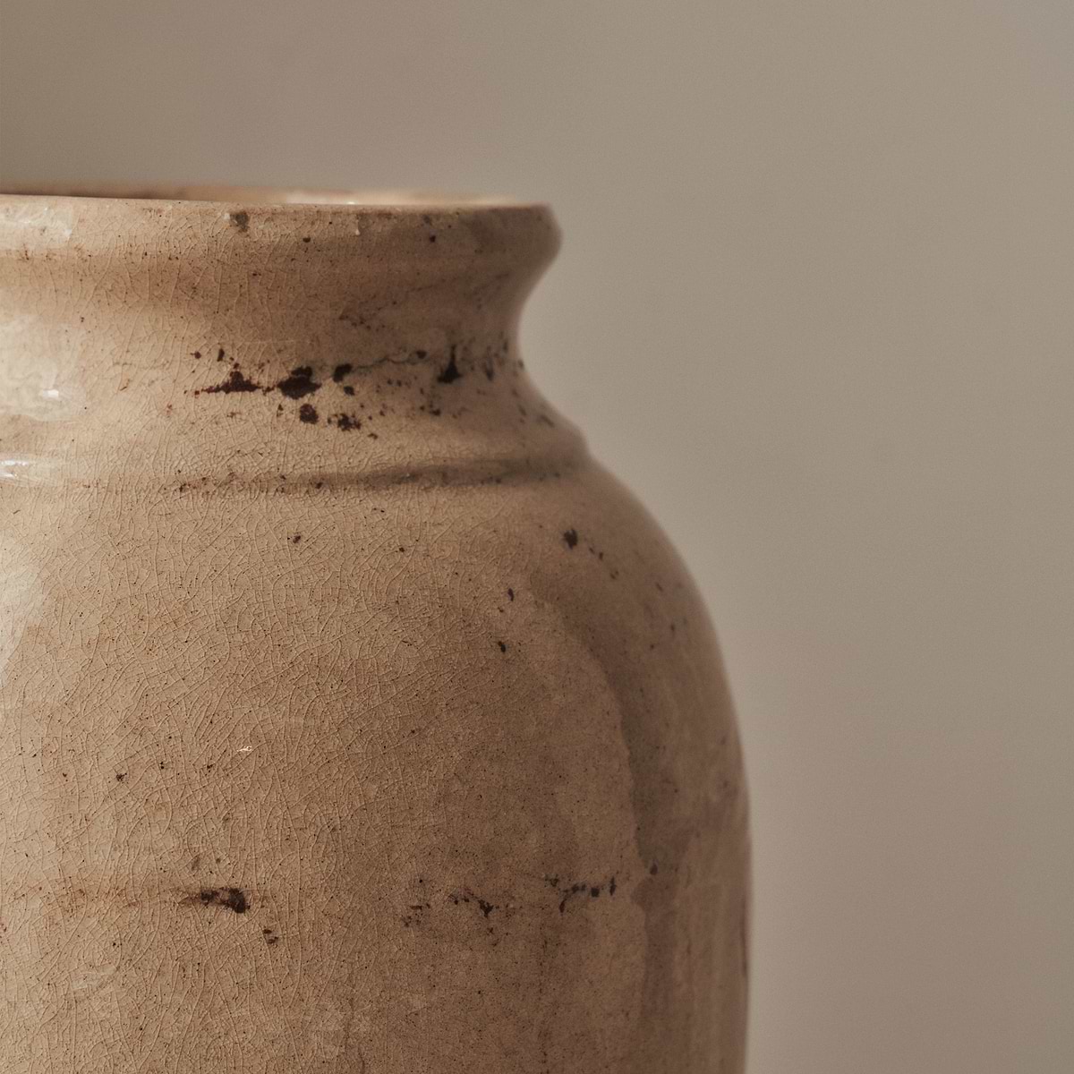 Cadira - Large Beige Gloss Ceramic Vase