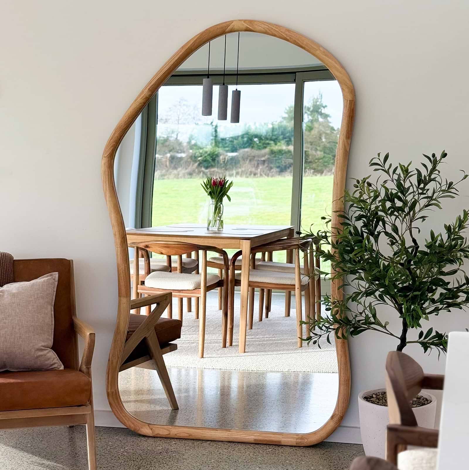 How To Choose The Best Mirror For Your Home