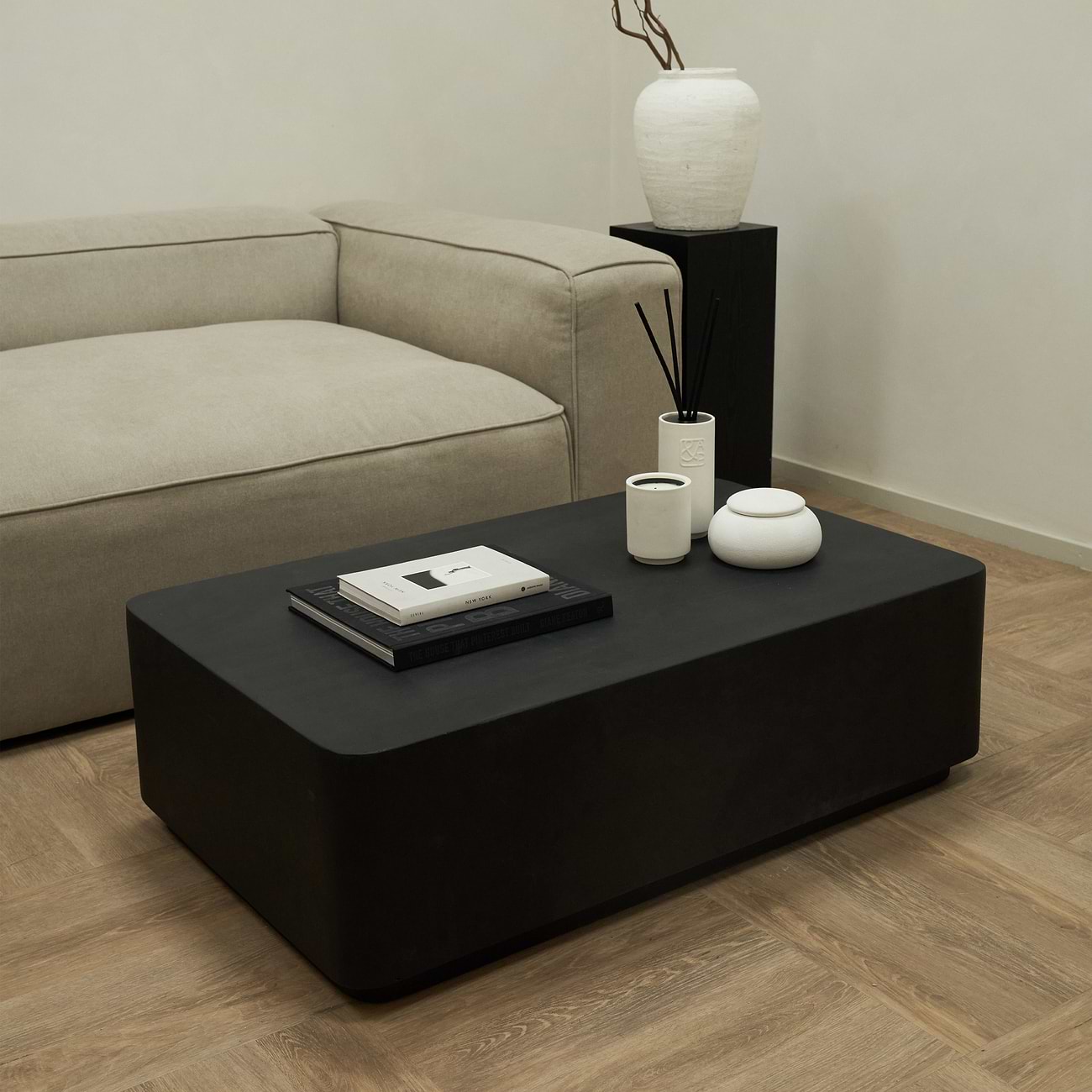 Minimal Onyx Rectanglular Coffee Table Large - Angelo