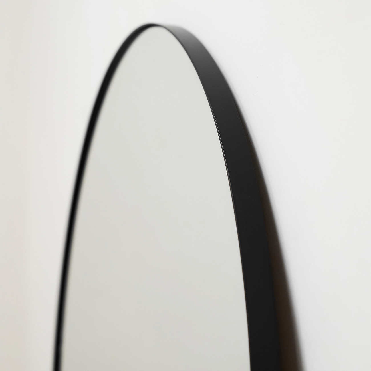 Black Round Metal Large Wall Mirror 100cm x 100cm - Theo