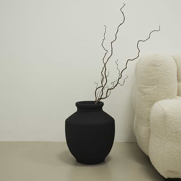 Toledo - Small Black Textured Terracotta Vase