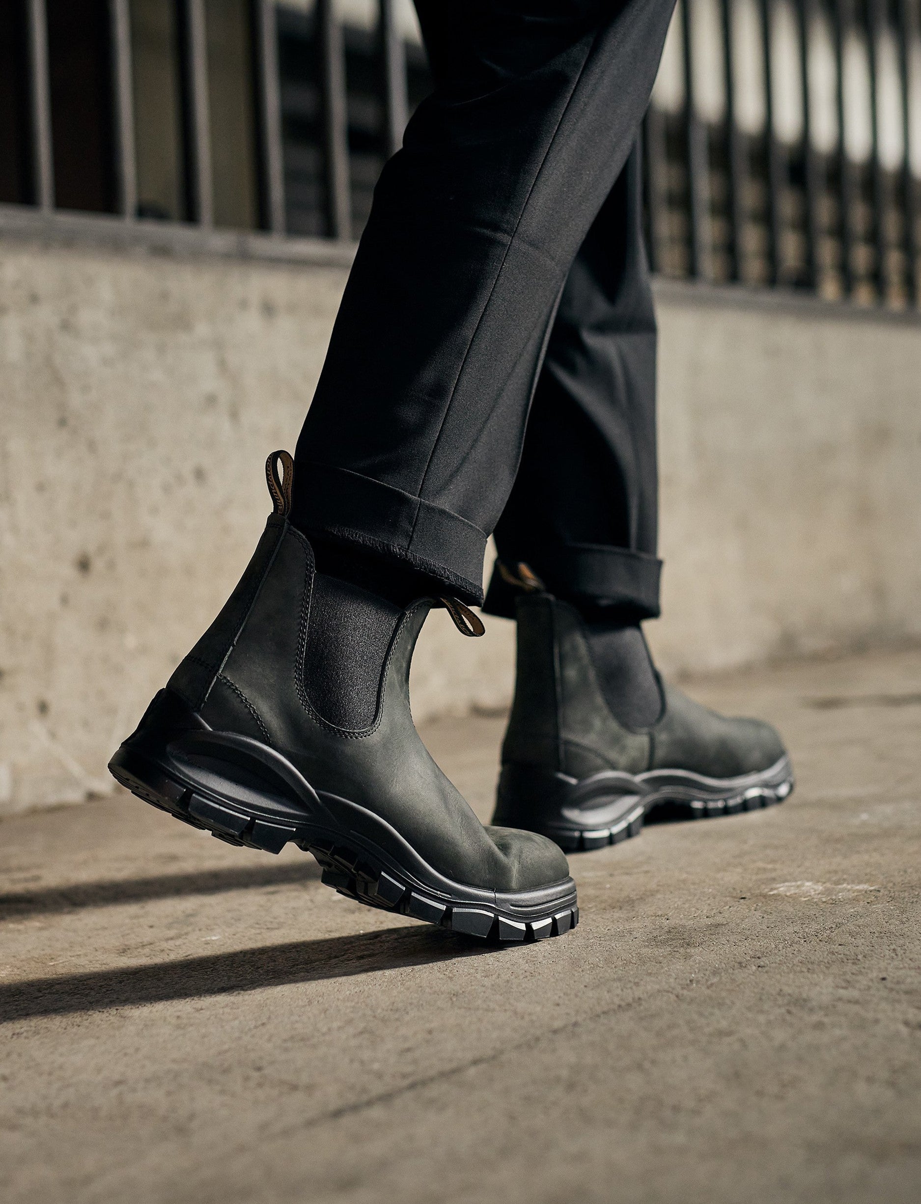 Blundstone 2238 - נעלי בלנסטון 2238 גברים בצבע שחור ראסטיק
