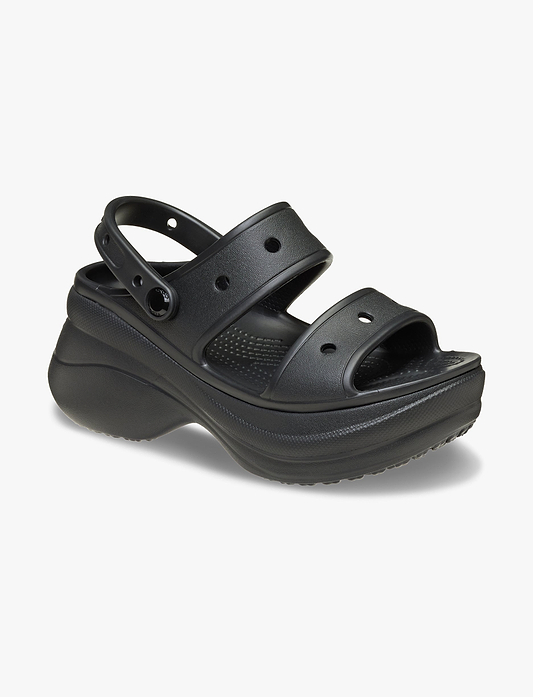 Crocs Women's Classic Bae Sandal - סנדלי פלטפורמה ביי קרוקס לנשים בצבע שחור