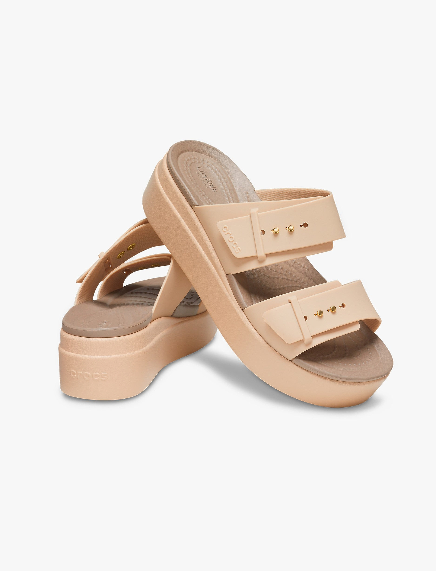 Crocs Brooklyn Sandal LowWdg W - כפכפי פלטפורמה ברוקלין לנשים