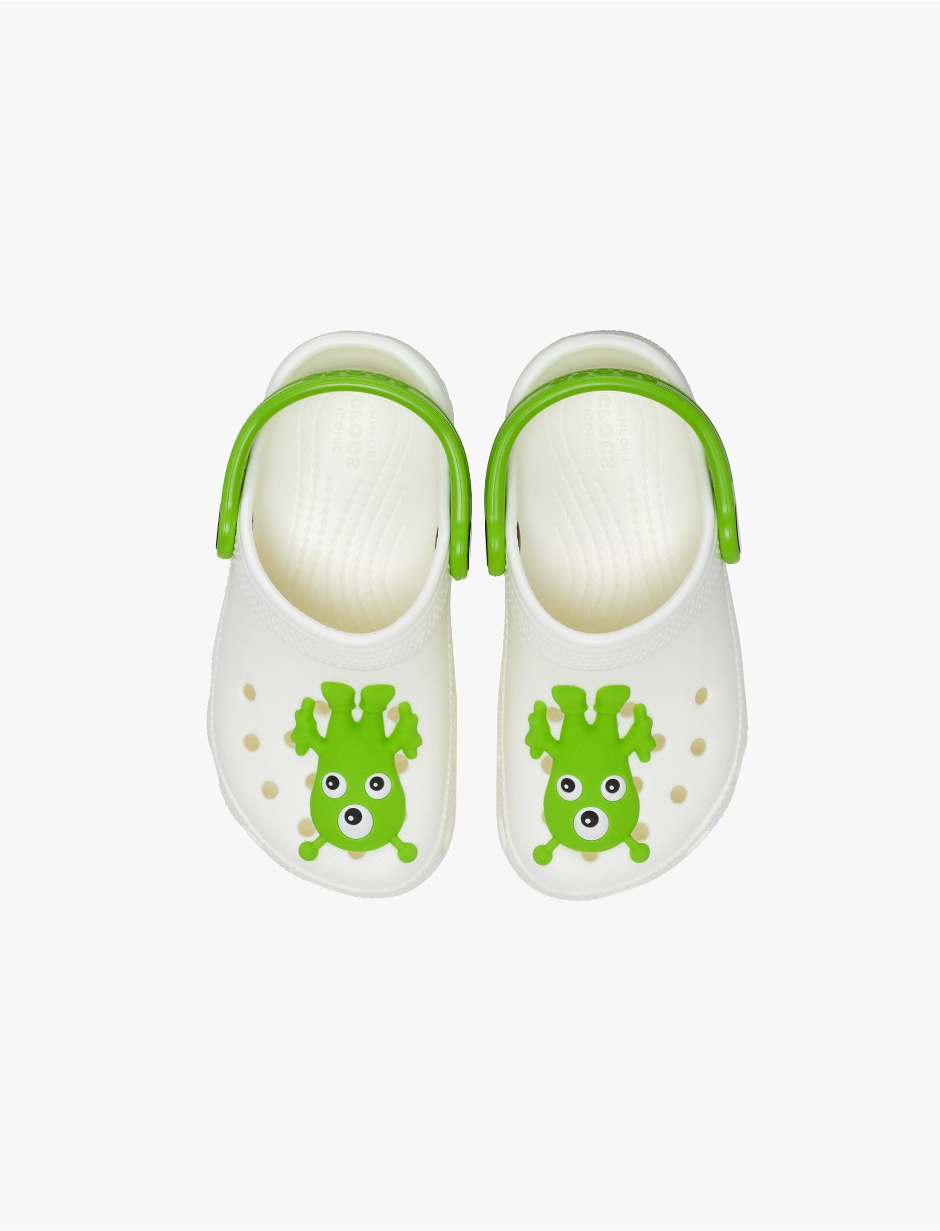 Crocs Classic Glow Alien Clog T - כפכפי קרוקס קלוג בצבע לבן עם דמות חייזר ירוק