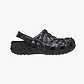 Crocs Classic Geometric Clog - כפכפי קלוג קרוקס בעיצוב צורות גיאומטריות