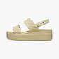 Crocs Brooklyn Woven Upper Low Wedge  -  סנדלי פלטפורמה קרוקס ברוקלין לנשים בצבע צ'אי