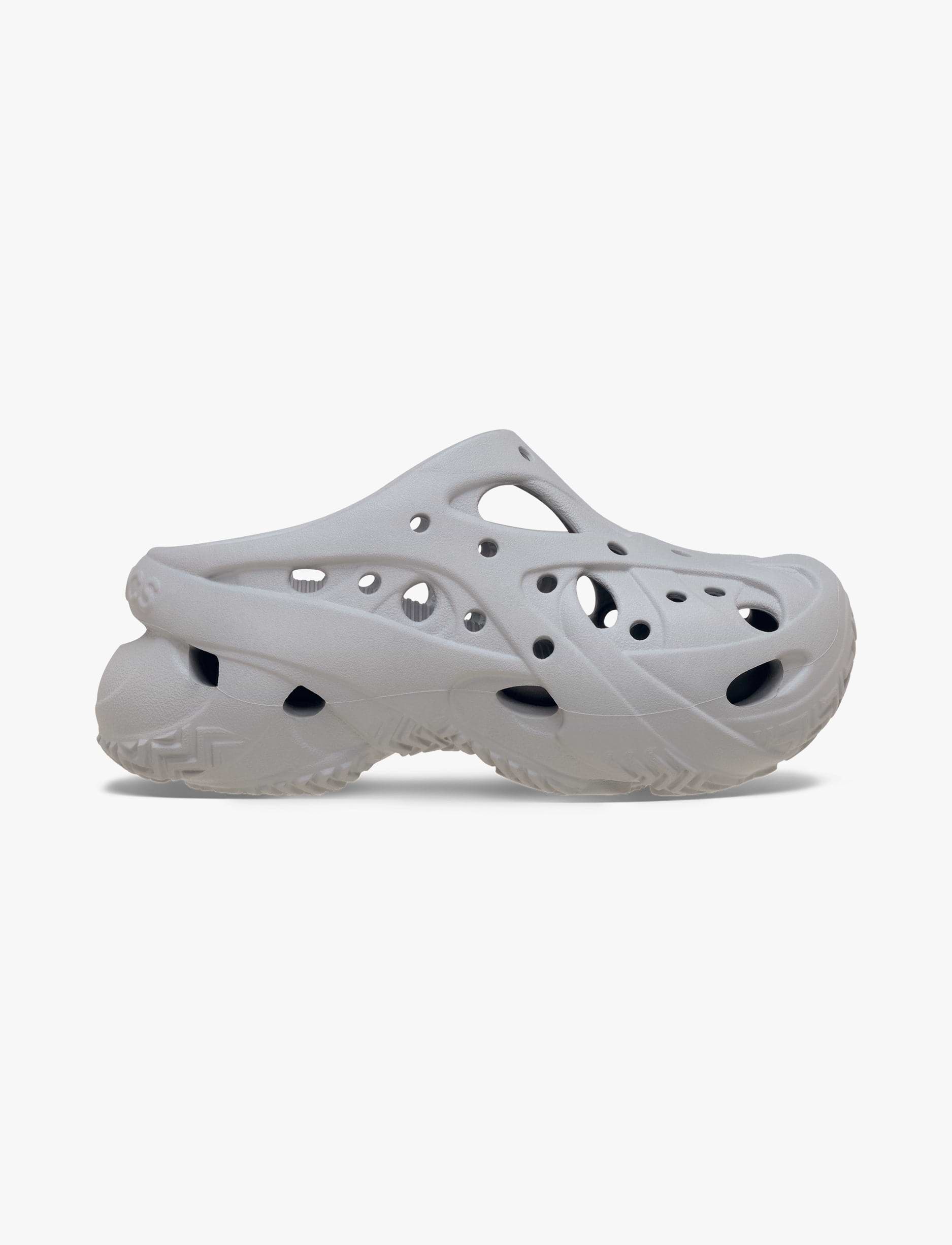 Crocs Caged Clog - כפכפי קרוקס פלטפורמה לנשים בצבע אפור