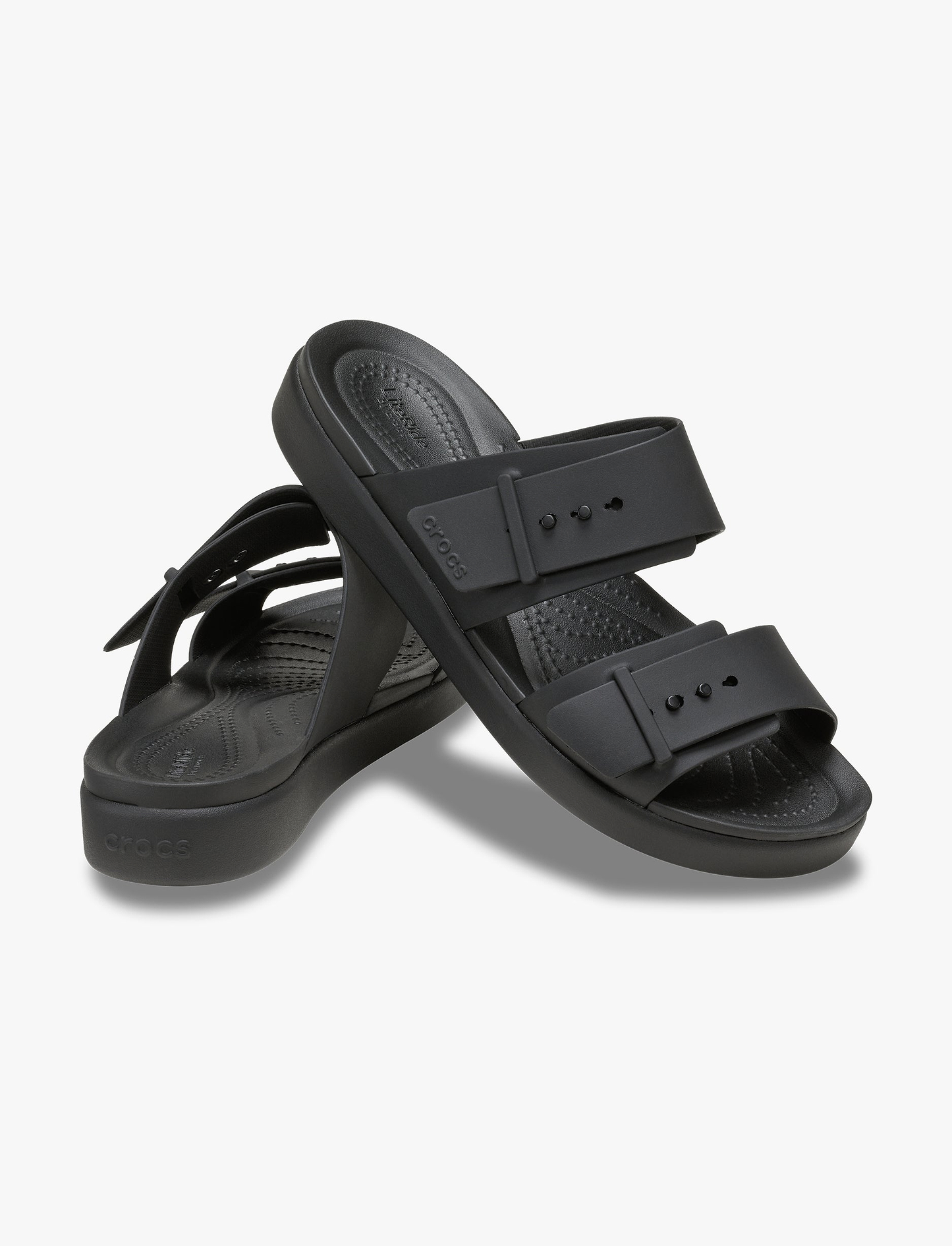 Crocs Brooklyn Buckle Low Low - כפכפי קרוקס ברוקלין לנשים בצבע שחור