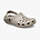 Crocs Classic Studded Clog - כפכפי קרוקס קלוג בעיטור ניטים בצבע טאופ